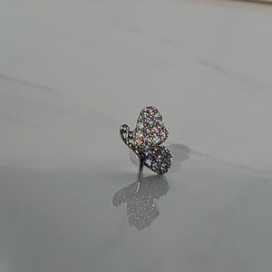 Butterfly cartilage earring
